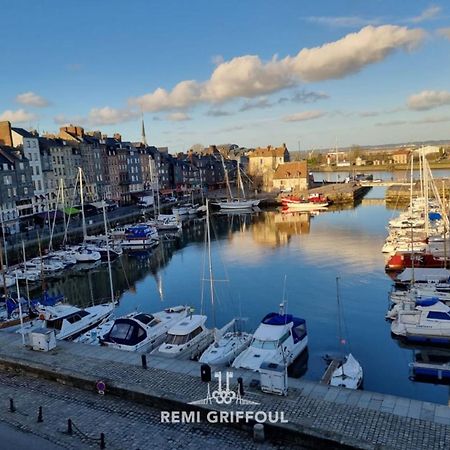 Racing The Wind Breathtaking Port View 2 Pers Apartment Honfleur Exterior photo