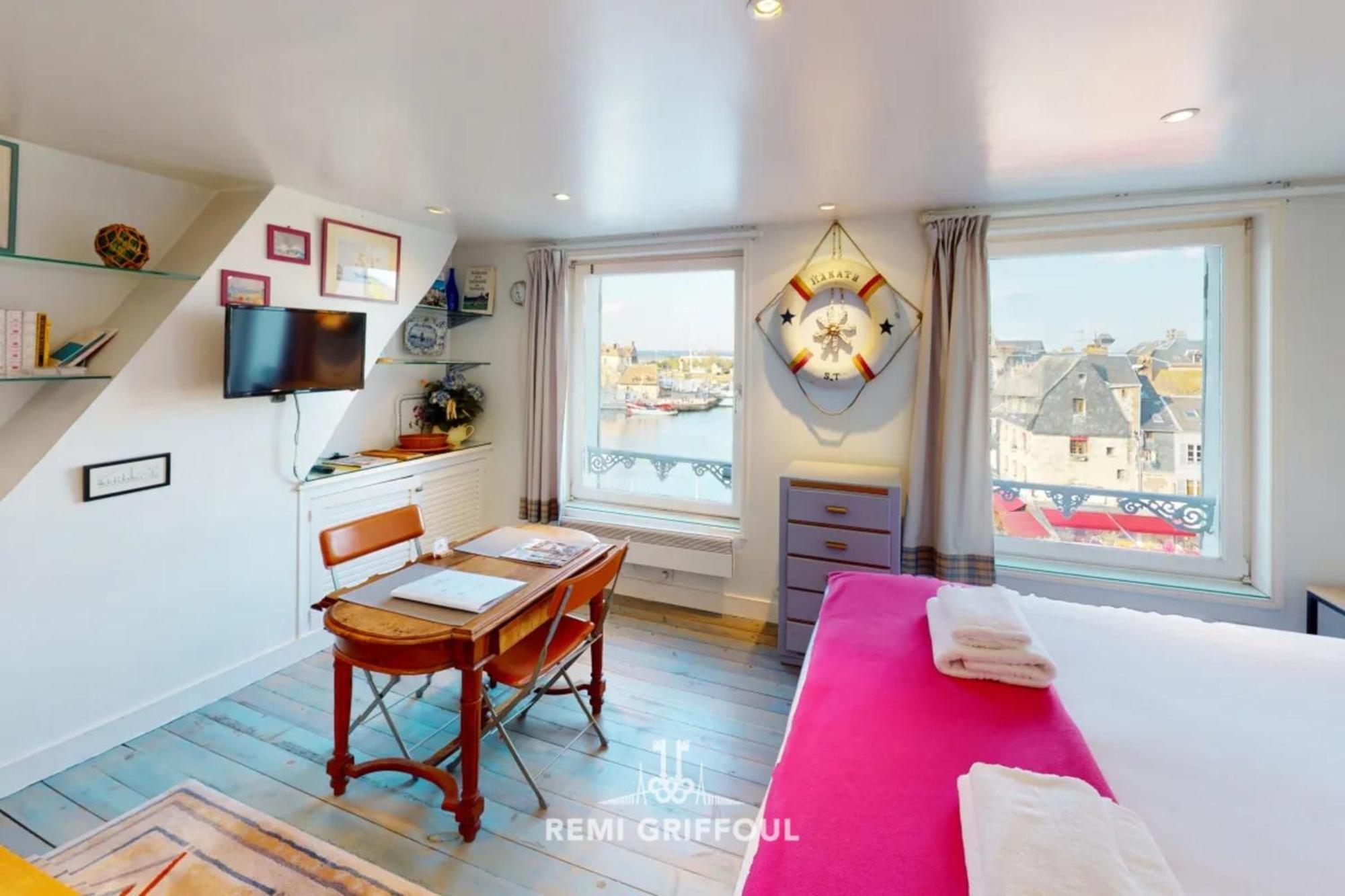 Racing The Wind Breathtaking Port View 2 Pers Apartment Honfleur Exterior photo
